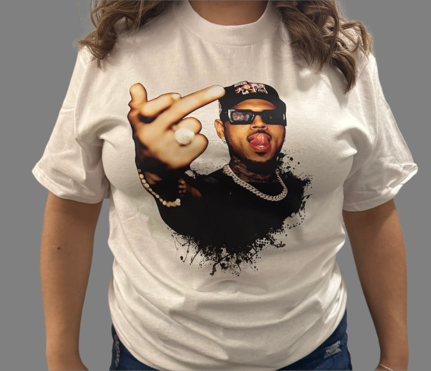 C. Brown middle finger