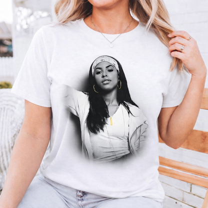 Aaliyah B&W